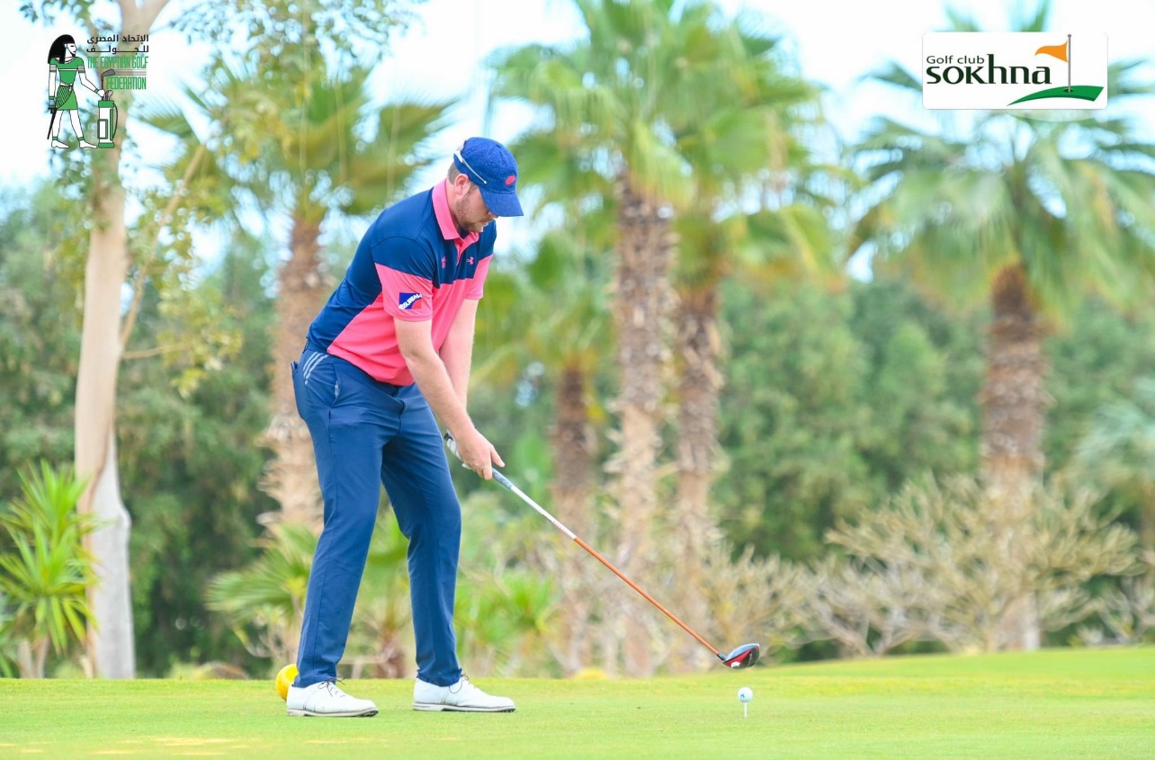 Hugo Legeay à l'adresse au départ, Golf Club Sokhna